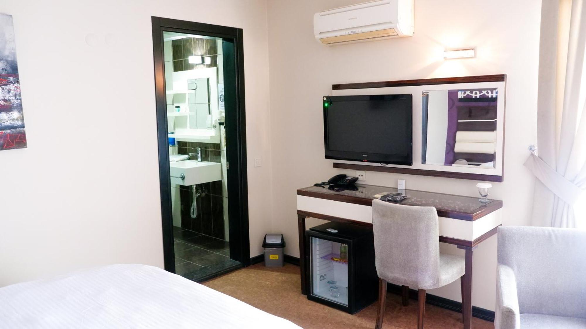 Hotel La Bella Soma Extérieur photo